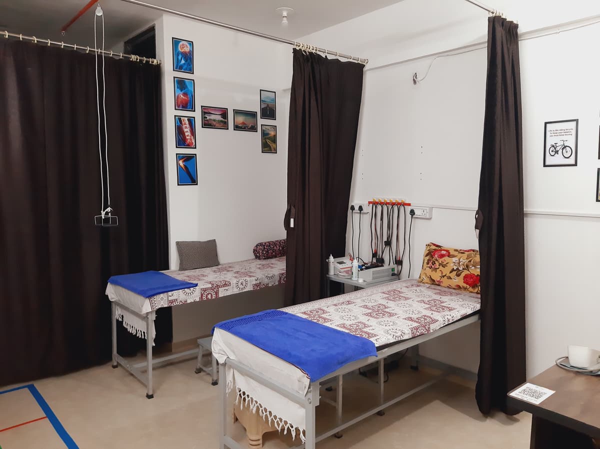 physiotherapeutic-clinic-inside-look.jpg